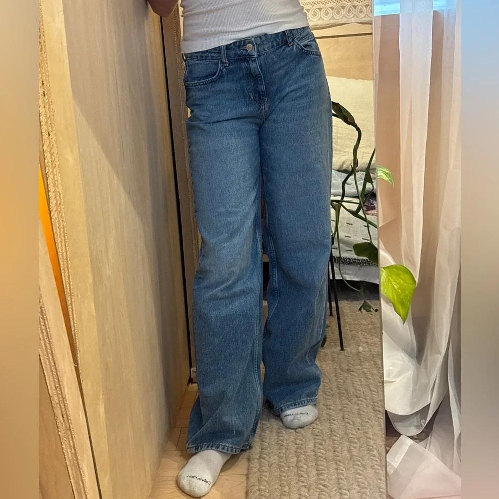 Zara jeans - Picture 2 of 5